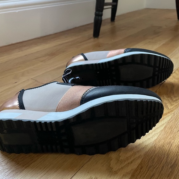 Steve Madden Antics sneaker size 6.5 - Picture 4 of 6